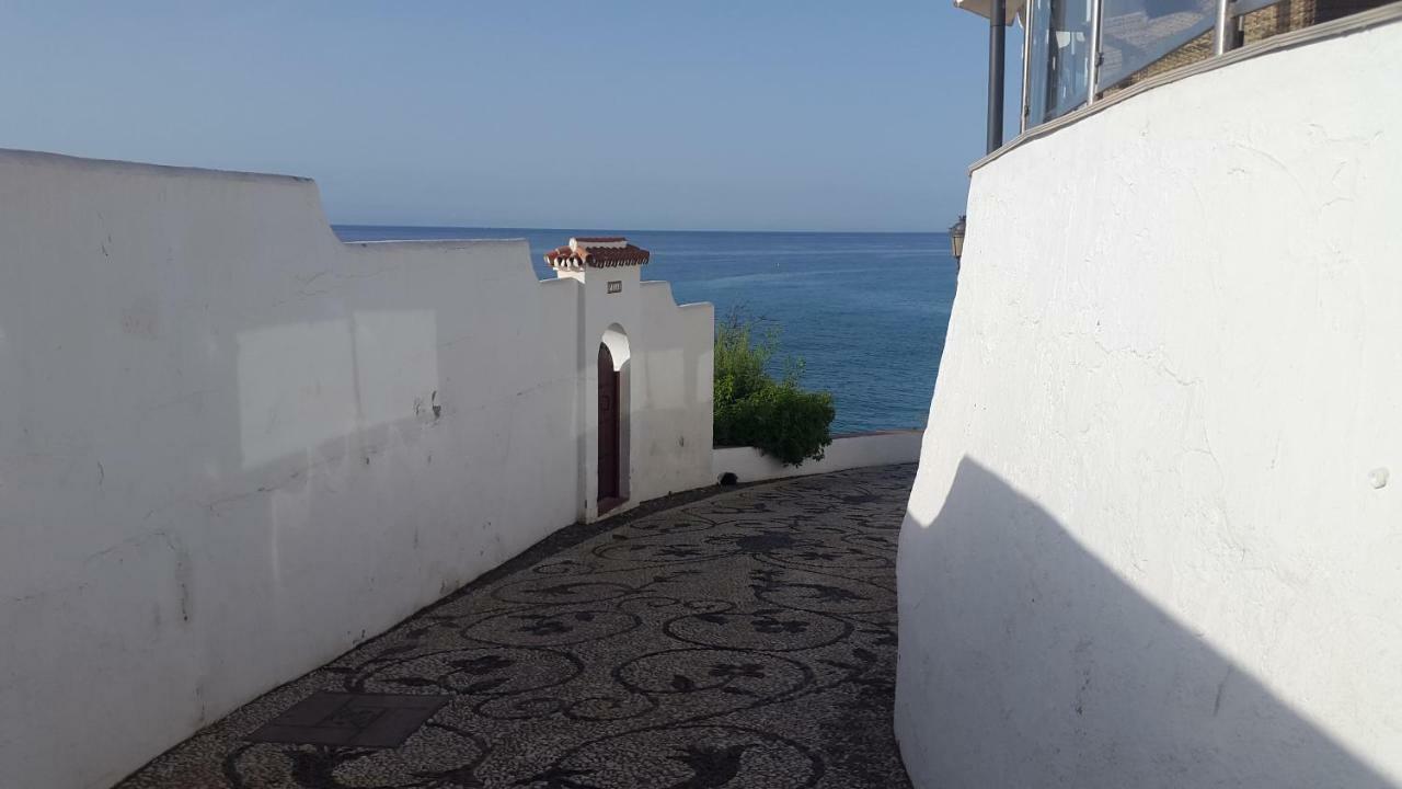 Magnifico Piso En Nerja Lejlighed Eksteriør billede